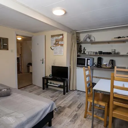 Place2b, 1 Quarto em Acomodações Particulares